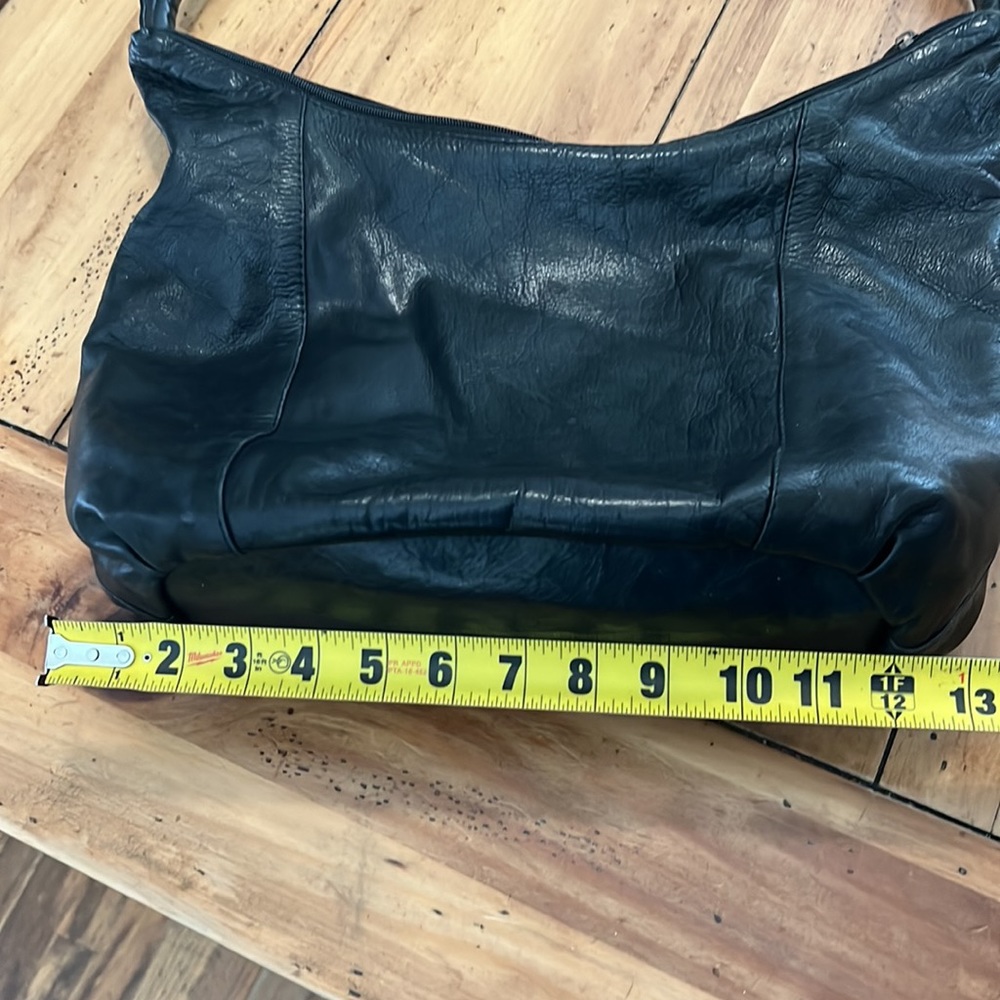 Wilsons shoulder leather bag - Picture 8 of 10